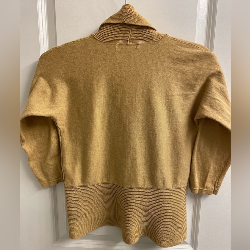 Sweater - open cardigan with 3/4 sleeves